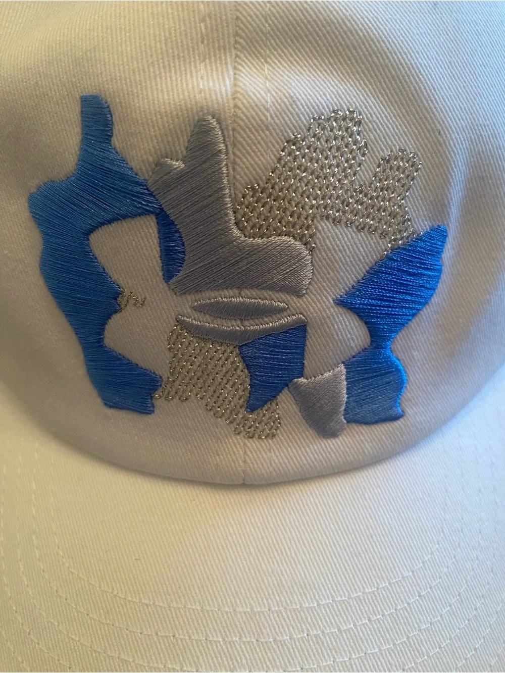 NWT Girls Under Armour Baseball Cap with Logo
